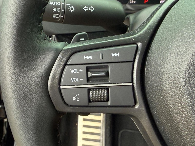 Honda Accord Hybrid Vehicle Image 15