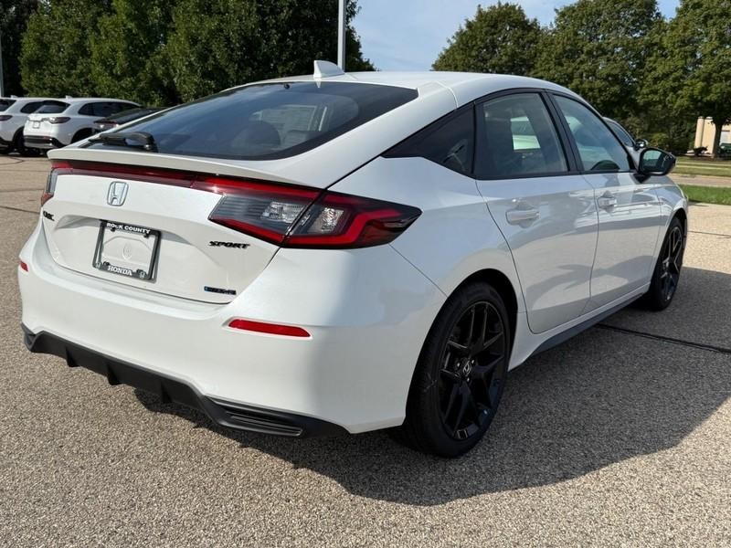 Honda Civic Hatchback Hybrid Vehicle Image 3