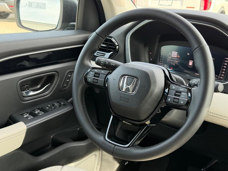 Honda Passport Vehicle Image 9