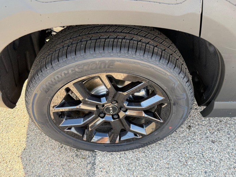 Honda Pilot Vehicle Image 4