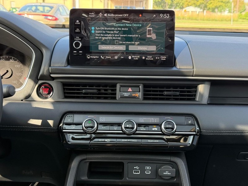 Honda Pilot Vehicle Image 7