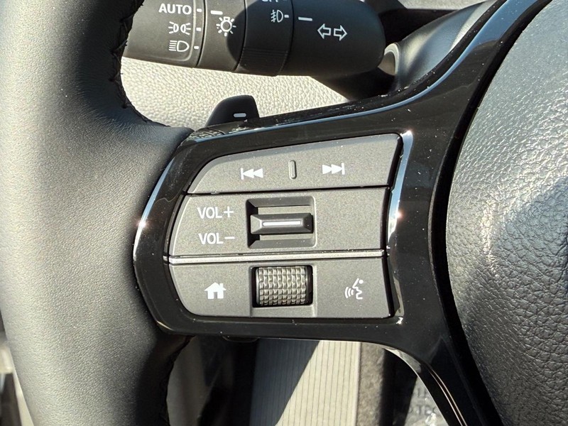 Honda Pilot Vehicle Image 12