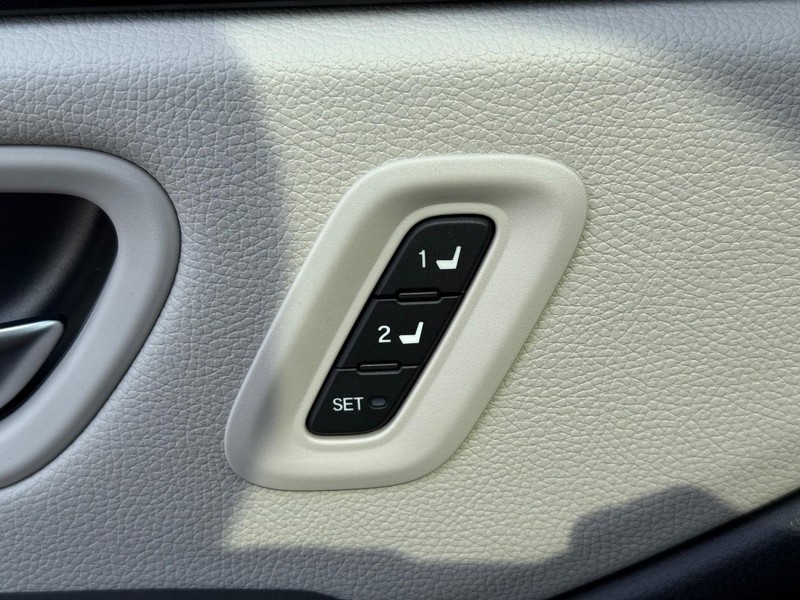 Honda Passport Vehicle Image 11