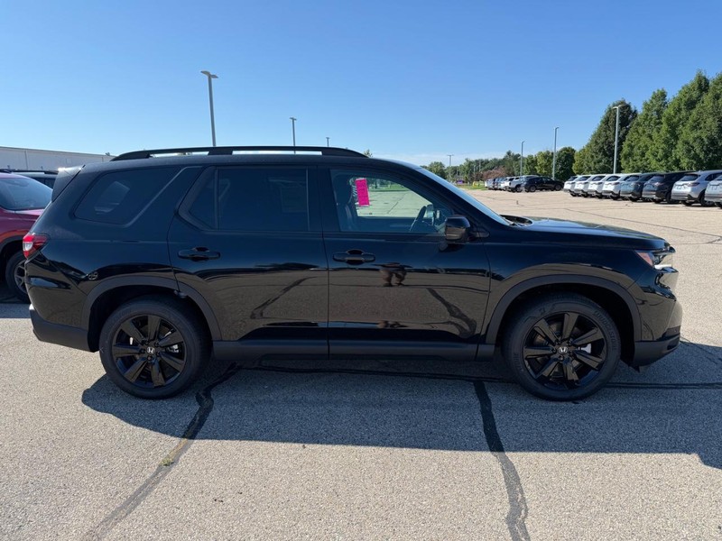 Honda Pilot Vehicle Image 2