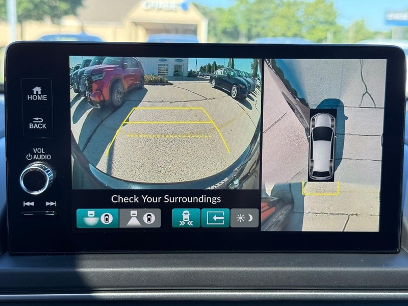 Honda Pilot Vehicle Image 13