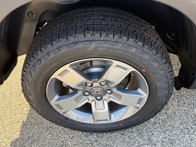 Honda Ridgeline Vehicle Image 4