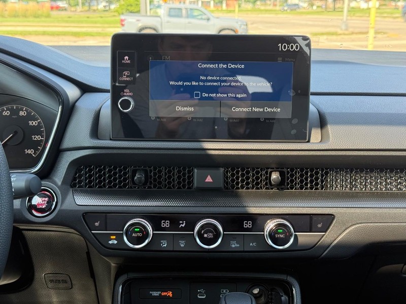 Honda CR-V Vehicle Image 7