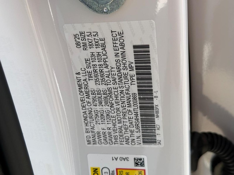 Honda CR-V Vehicle Image 17