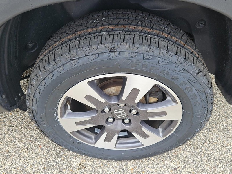 Honda Ridgeline Vehicle Image 7