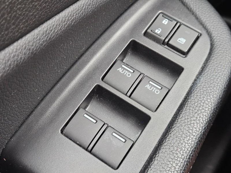Honda Ridgeline Vehicle Image 22