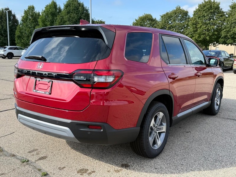 Honda Pilot Vehicle Image 3