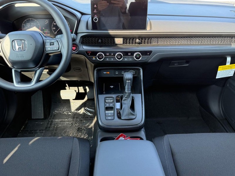 Honda CR-V Vehicle Image 6