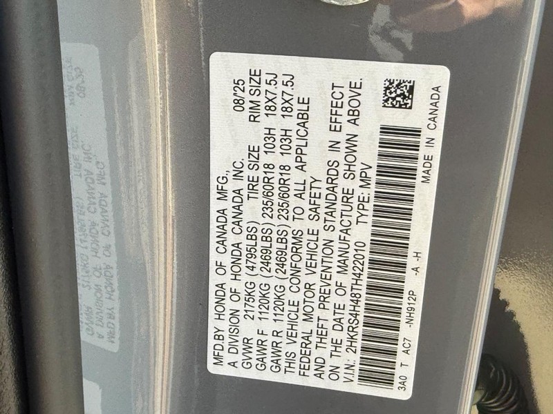 Honda CR-V Vehicle Image 17