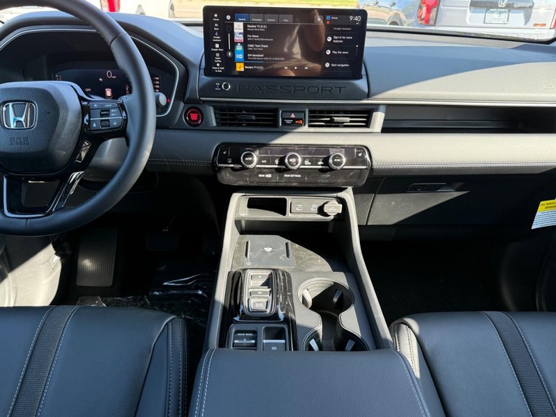 Honda Passport Vehicle Image 6