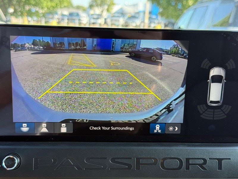 Honda Passport Vehicle Image 13