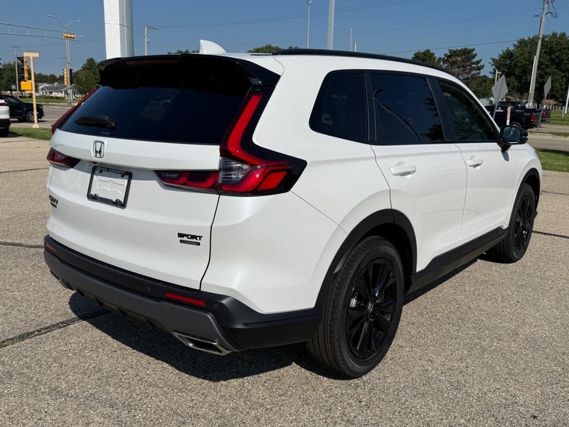 Honda CR-V Hybrid Vehicle Image 3