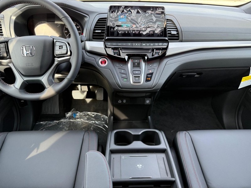 Honda Odyssey Vehicle Image 7