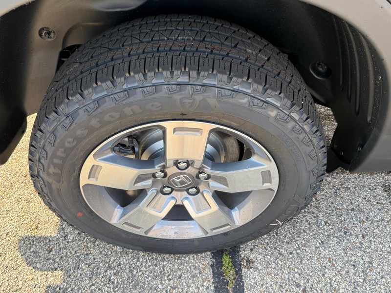 Honda Ridgeline Vehicle Image 4