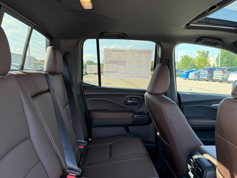 Honda Ridgeline Vehicle Image 5