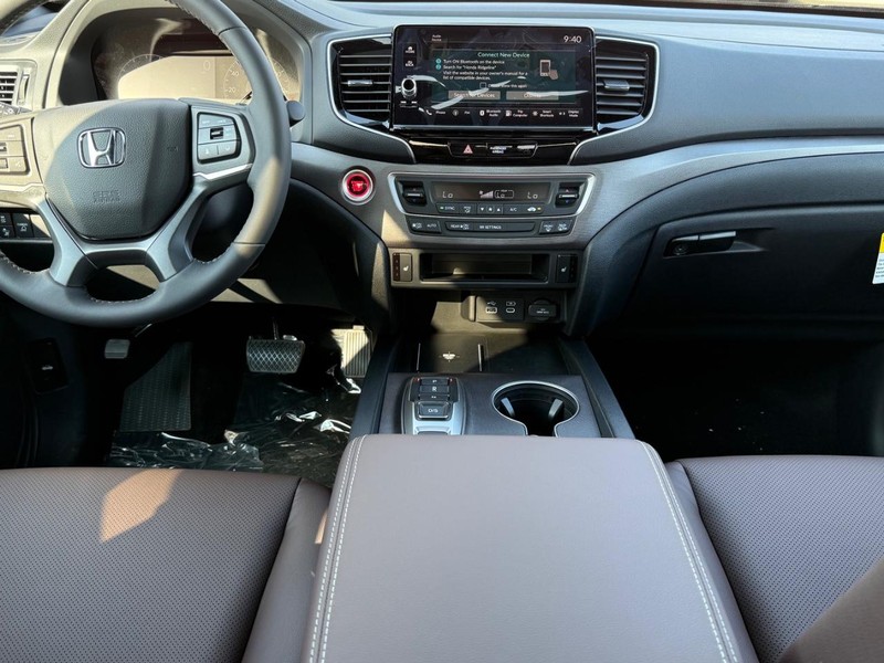 Honda Ridgeline Vehicle Image 6