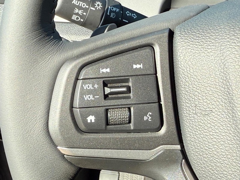 Honda Ridgeline Vehicle Image 12