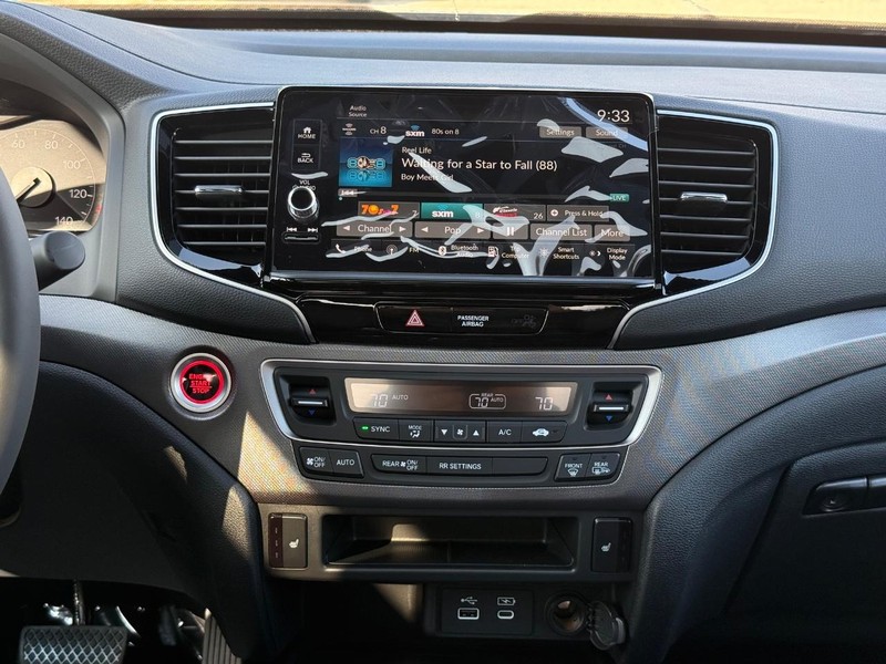 Honda Ridgeline Vehicle Image 7