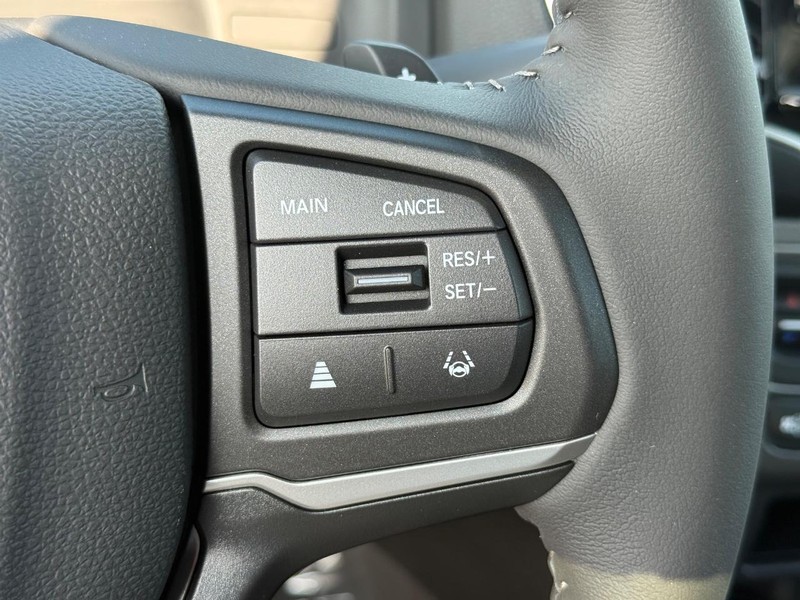Honda Ridgeline Vehicle Image 13