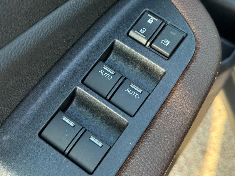 Honda Ridgeline Vehicle Image 16