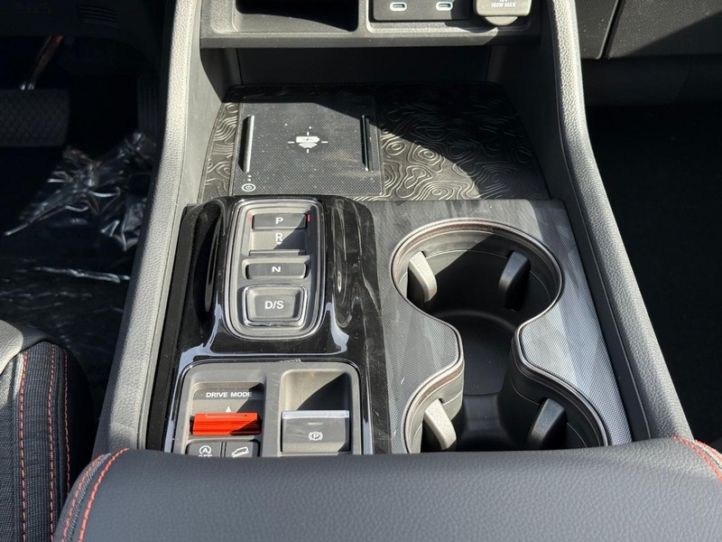 Honda Passport Vehicle Image 8