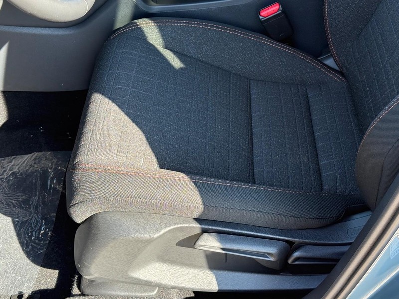 Honda HR-V Vehicle Image 17