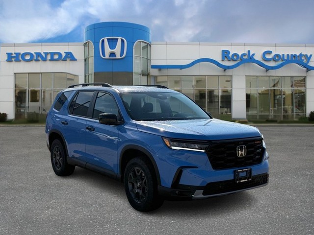 Janesville WI 2025 Honda Pilot more details - honda pilot