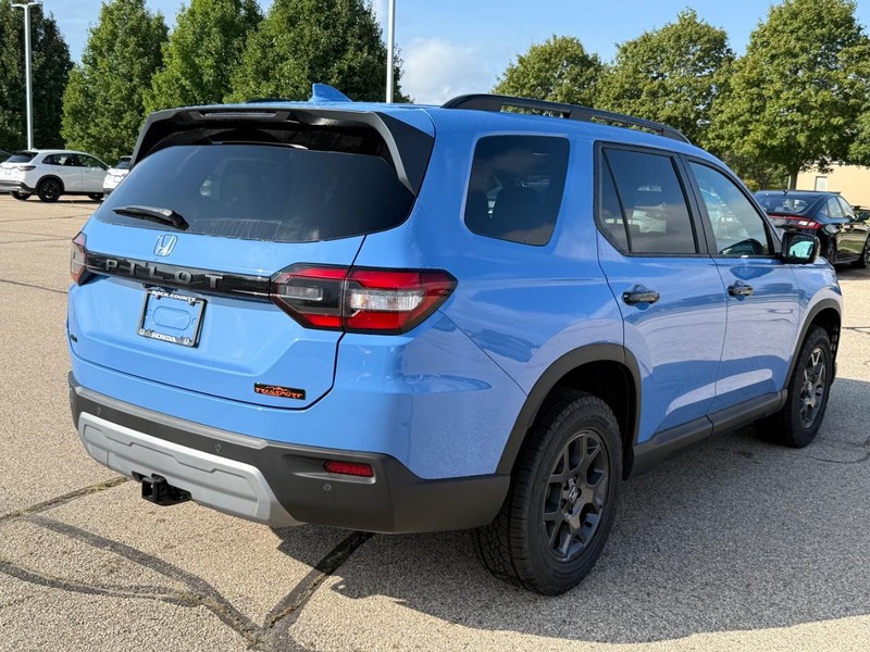 Honda Pilot Vehicle Image 3