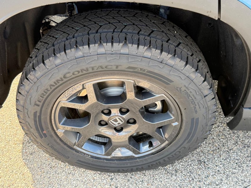 Honda Pilot Vehicle Image 4