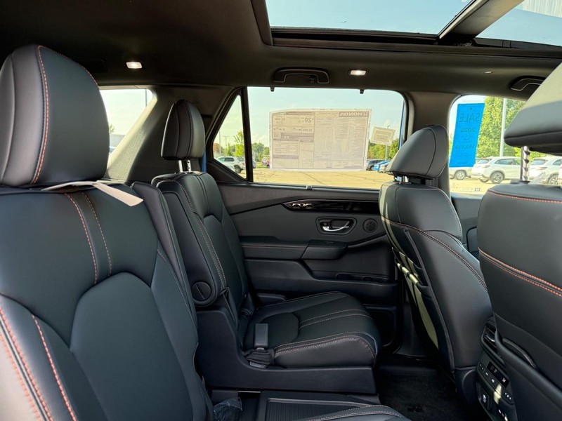 Honda Pilot Vehicle Image 5