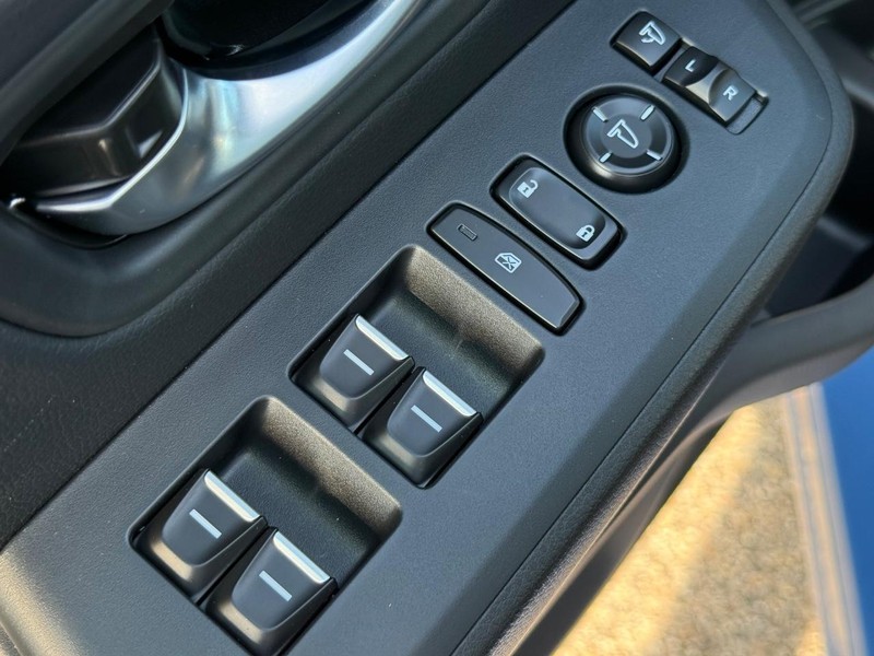Honda Pilot Vehicle Image 16