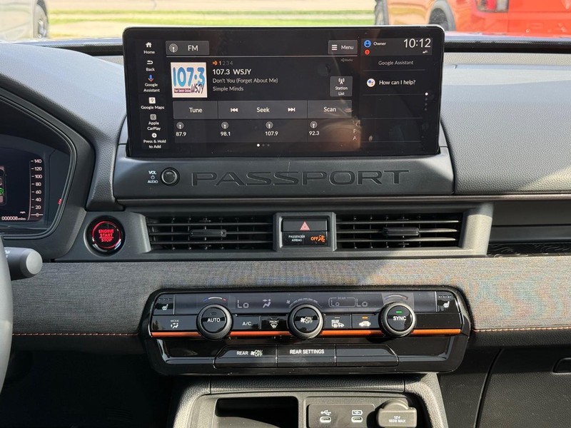 Honda Passport Vehicle Image 7