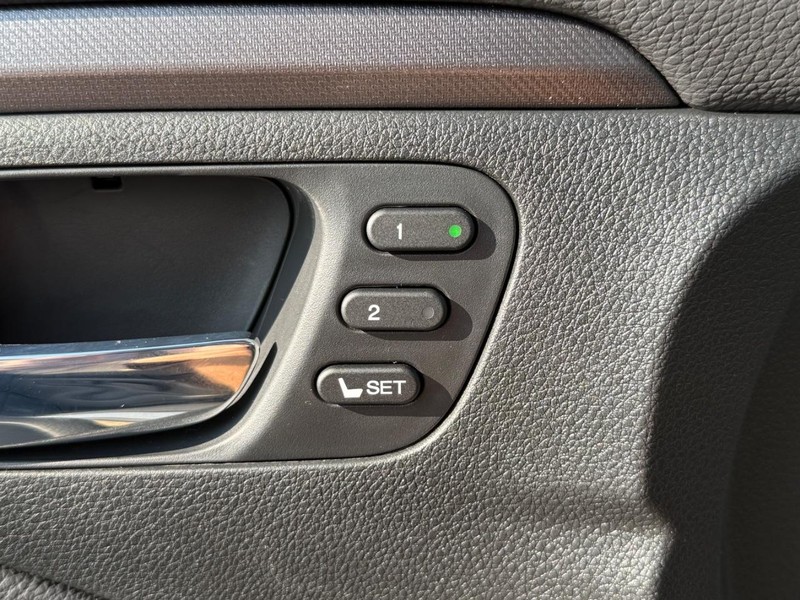 Honda Ridgeline Vehicle Image 11