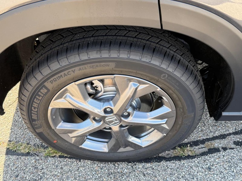 Honda HR-V Vehicle Image 4
