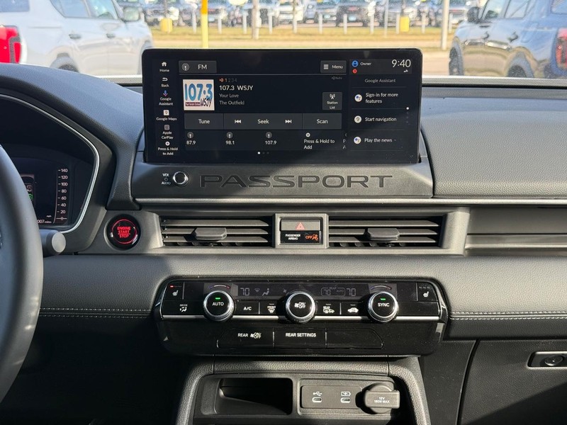 Honda Passport Vehicle Image 7