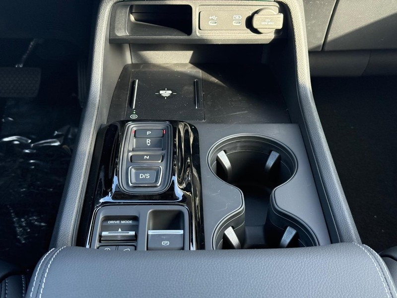 Honda Passport Vehicle Image 8