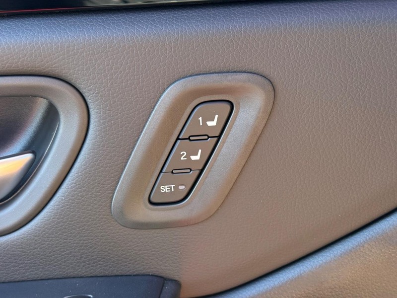 Honda Pilot Vehicle Image 11