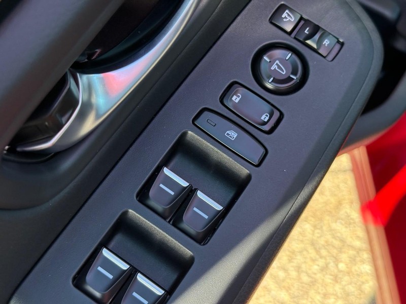 Honda Pilot Vehicle Image 16