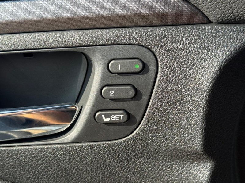 Honda Ridgeline Vehicle Image 11