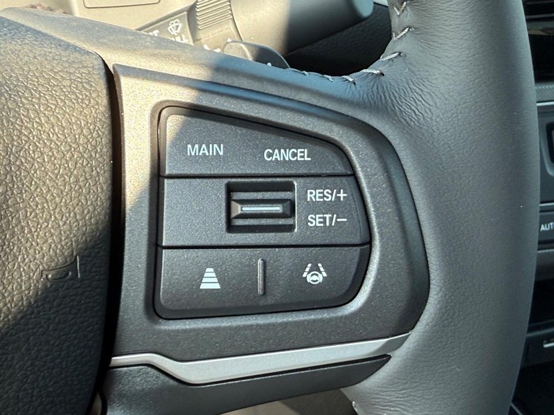 Honda Ridgeline Vehicle Image 13