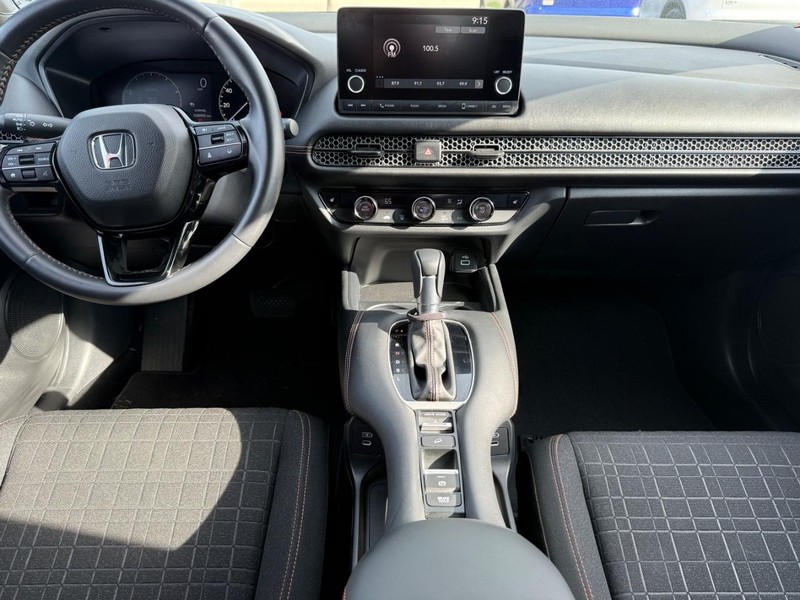 Honda HR-V Vehicle Image 11