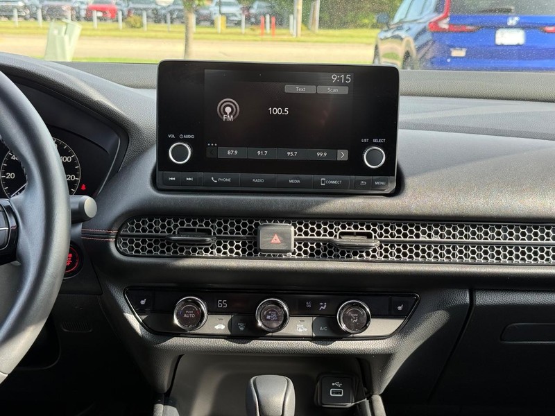 Honda HR-V Vehicle Image 12
