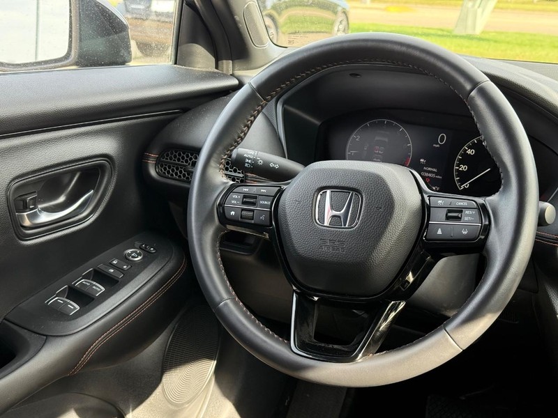 Honda HR-V Vehicle Image 14