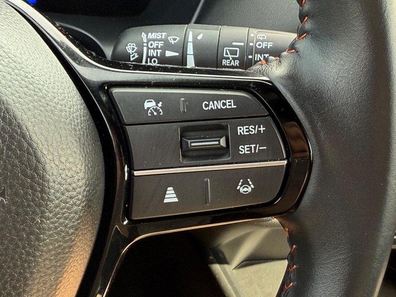 Honda HR-V Vehicle Image 17
