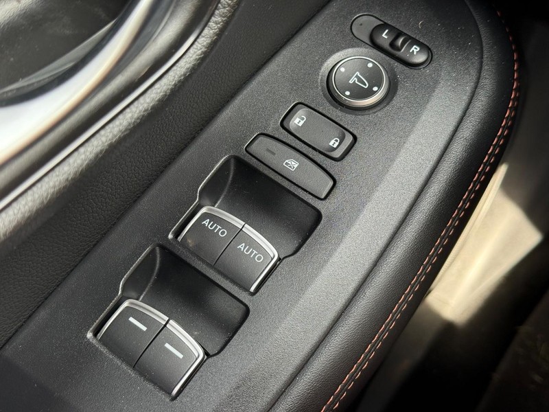 Honda HR-V Vehicle Image 21