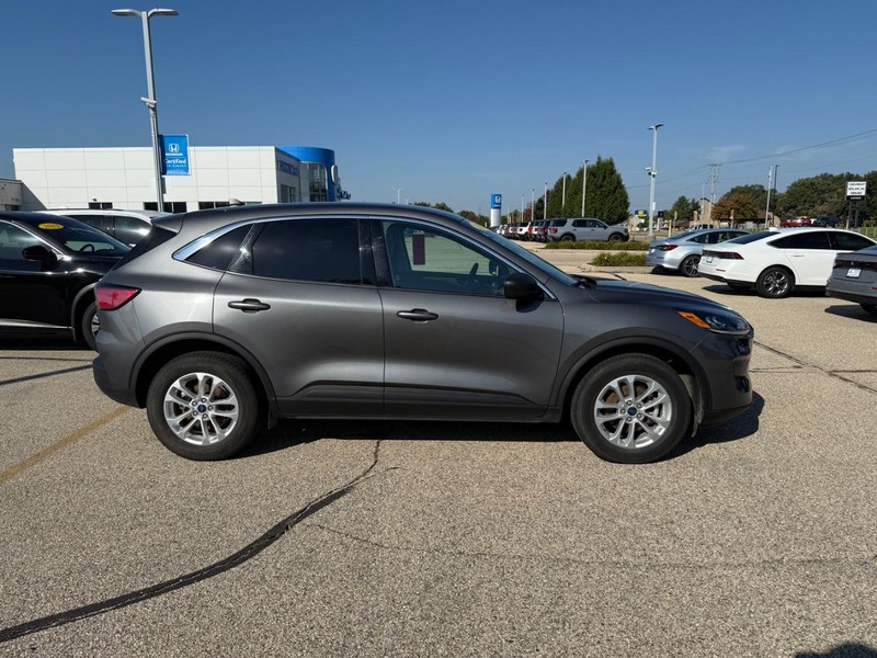 Ford Escape Vehicle Image 2